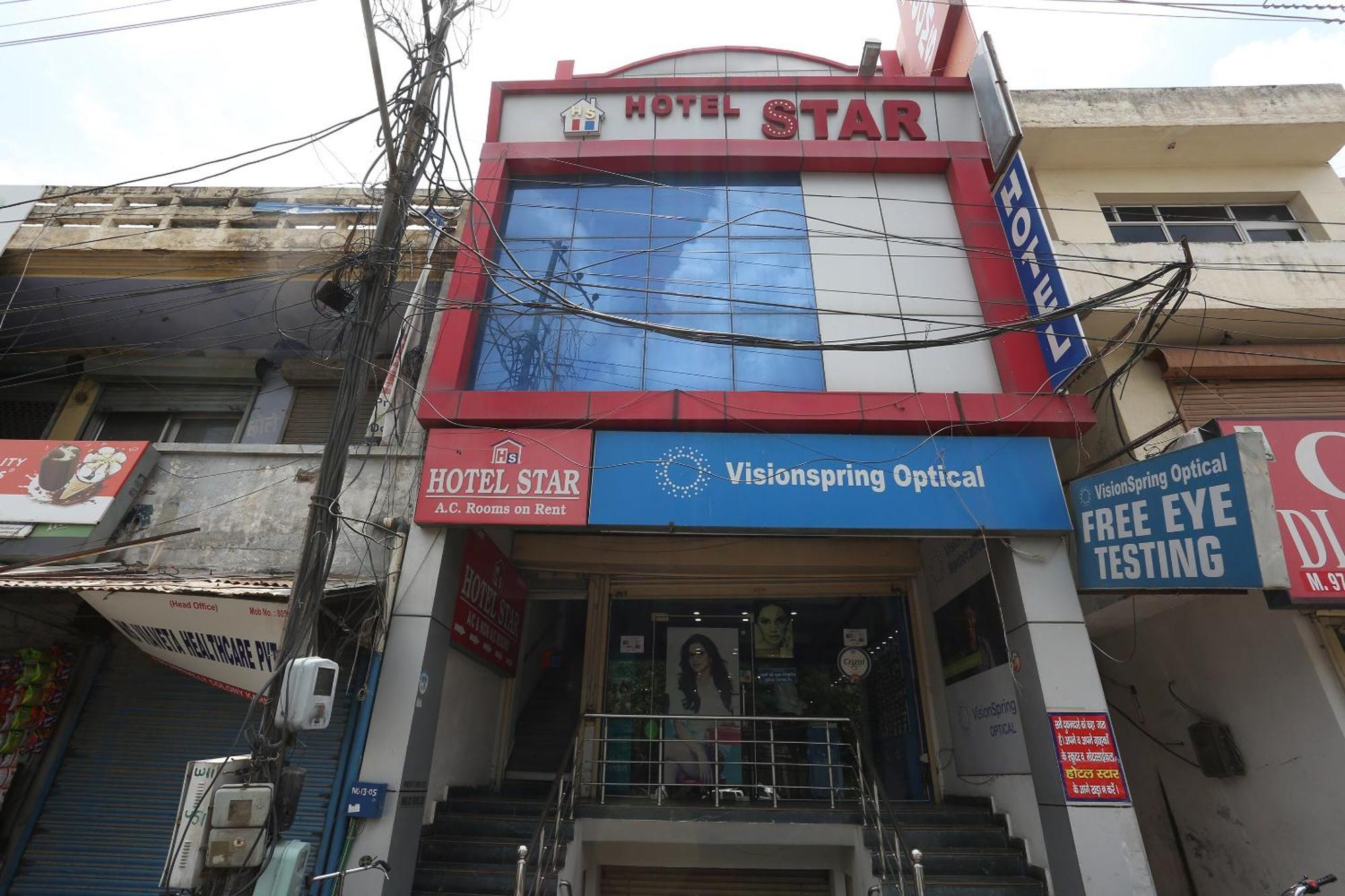 Oyo Flagship 15481 Hotel Star Karnal Exterior photo