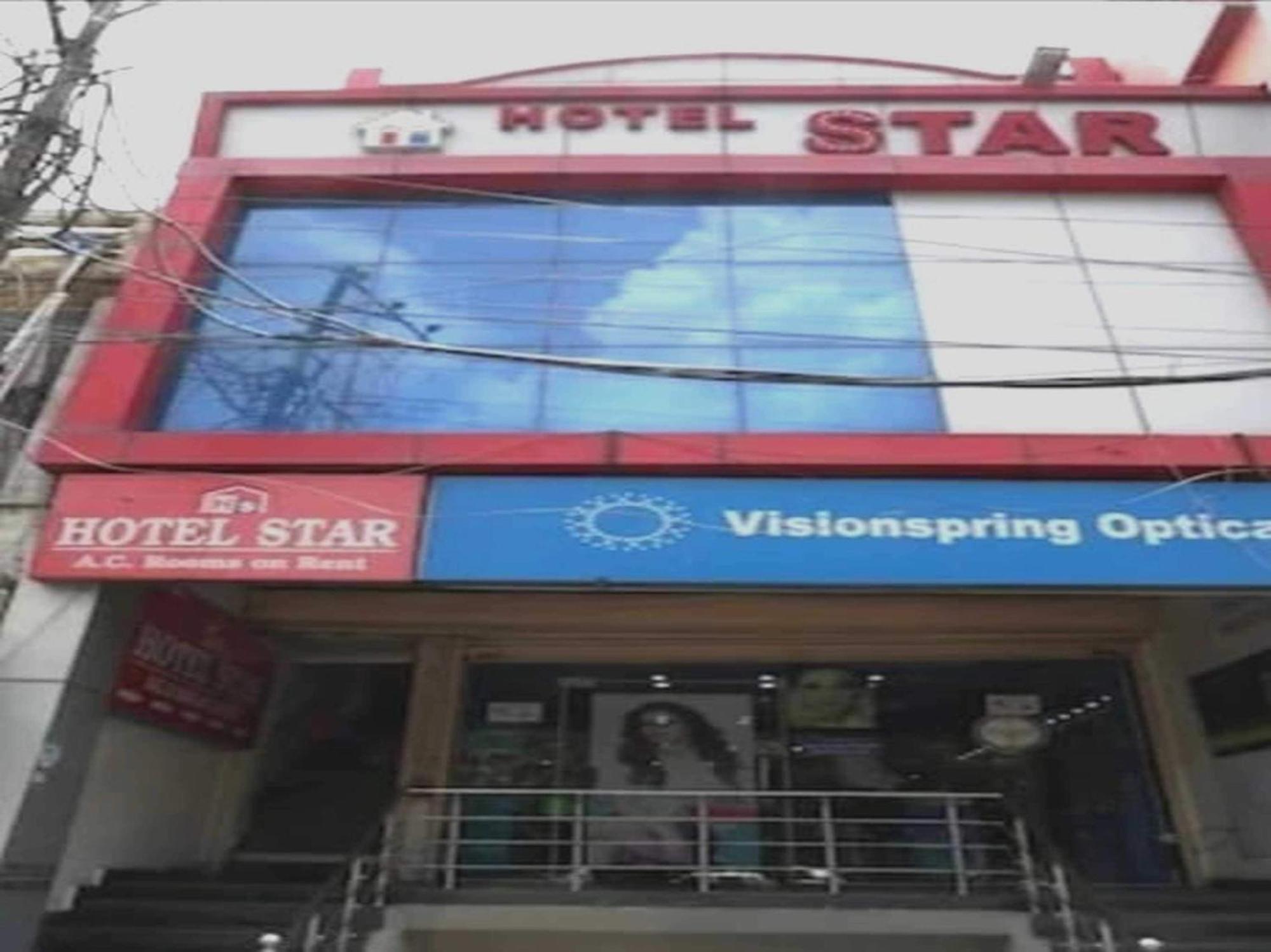 Oyo Flagship 15481 Hotel Star Karnal Exterior photo